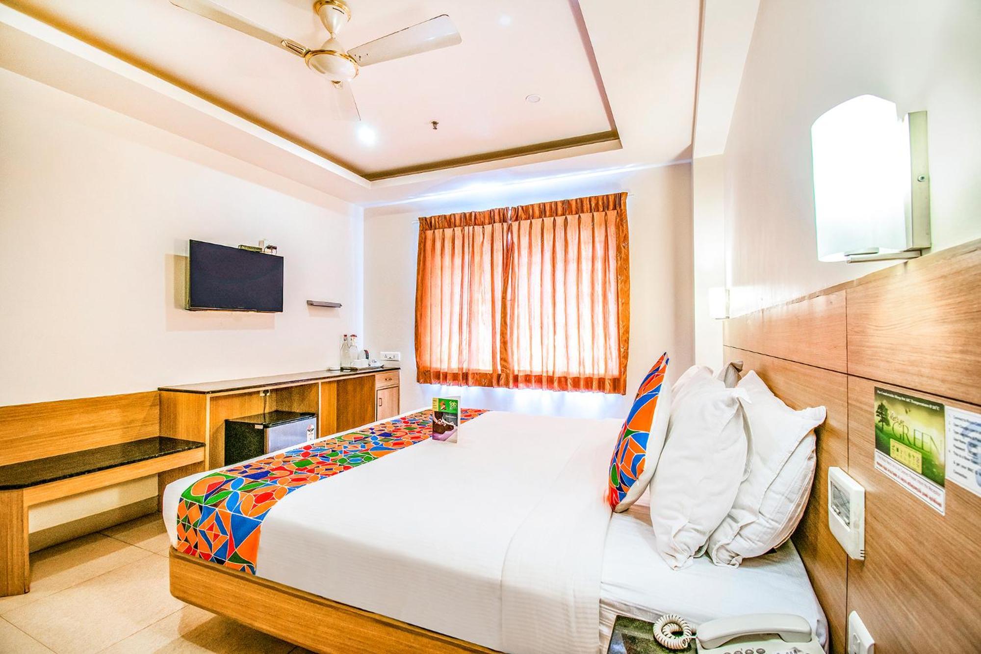 Hotel Fabhotel Prime Royal Castle Gandhipuram 3*